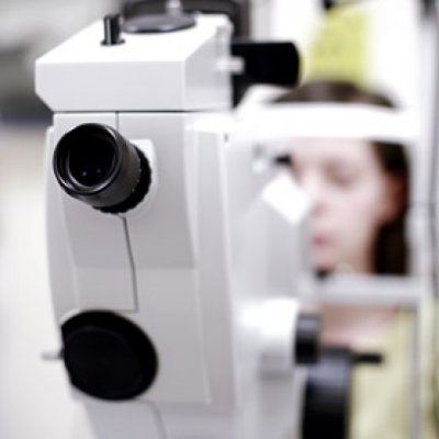 Consultaţii oftalmologice gratuite, oferite de Chiru